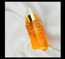 Silk Glow Celebrity Glow Vitamin C + Turmeric Face Oil – Brighten & Nourish
