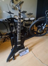 Jackson JS32 Warrior SBK AH E-Gitarre