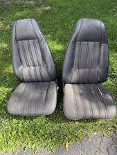 1971-1974 Charger Road Runner B-body Bucket Seats Pair Good Used Black