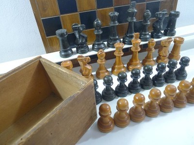 RARE 1930-Art Deco Chess Set King Weighted 100mm Felted Lead