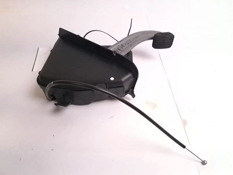 PEDAL FRENO ESTACIONAMIENTO EMERGENCIA MERCEDES-BENZ E500 2003 Foto 2 de 4