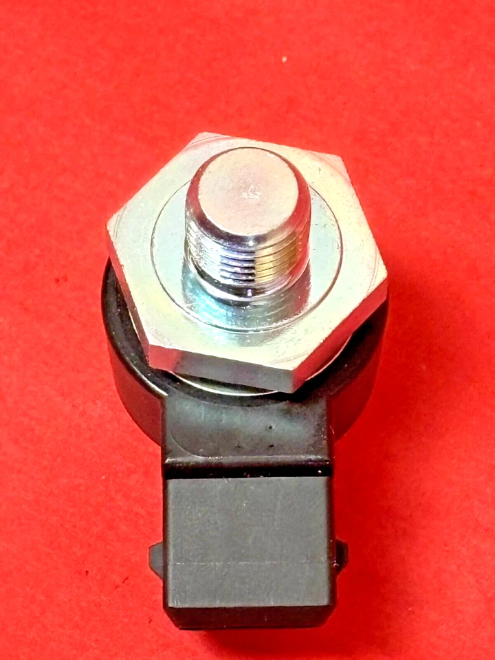 Ignition Knock (Detonation) Sensor Knock Sensor KS99 for Jeep Grand Cherokee - Image 3 of 4