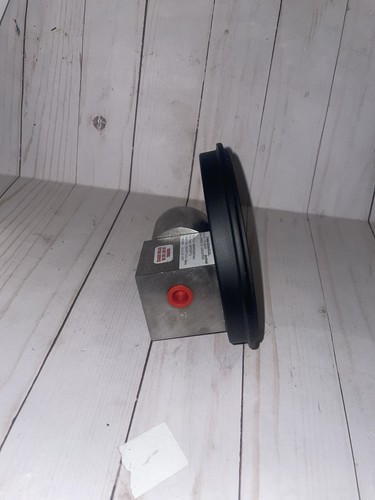 ORANGE RESEARCH 1502DG-1C-4.5B 0-20psi DIFFERENTIAL PRESSURE GAUGE - Picture 6 of 8