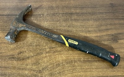 STANLEY FatMax Hammer 51-165 AntiVibe Rip Claw 30 oz. 14 inches Long