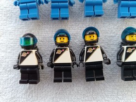 Lego SPACE FUTURON figures for e.g. 6990 monorail 6953 cosmic laser launcher
