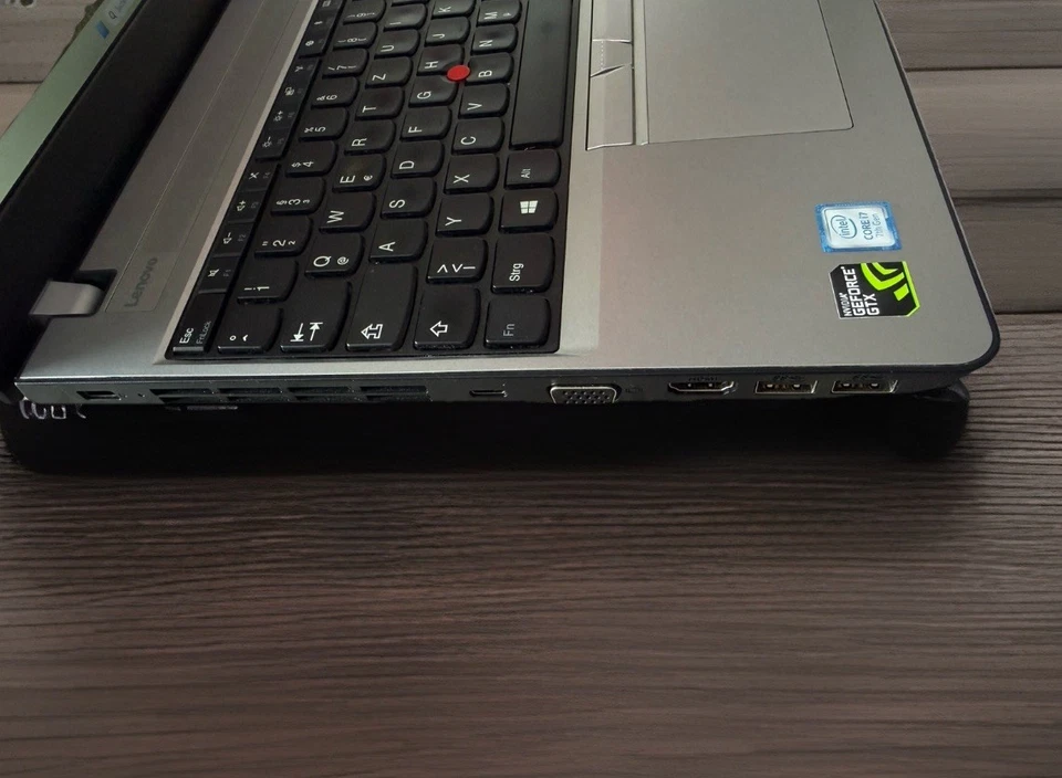 Lenovo ThinkPad E570 i5-7500U 16GB 256GB SSD 15,6" FHD Win11 Pro 25H2 Nvidia 2GB - Bild 3 von 4