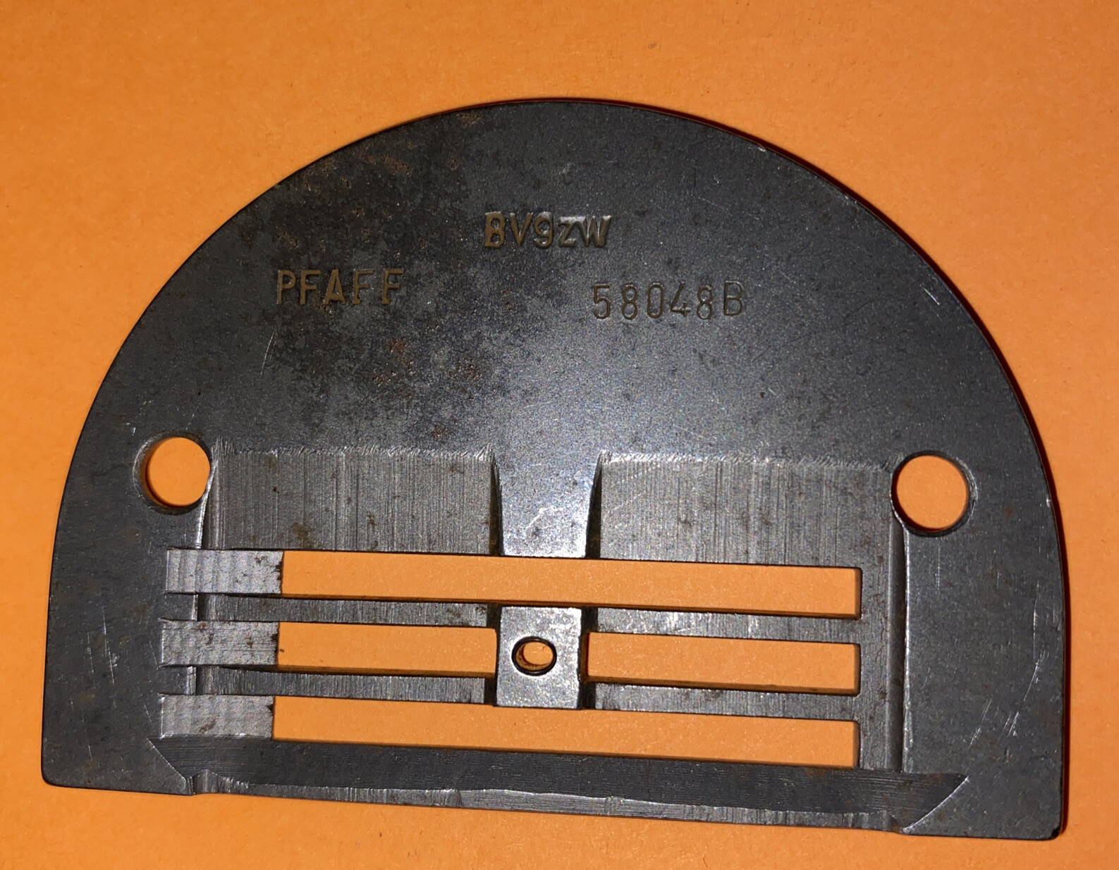 *USED* 58048BPFAFF THROAT PLATEFOR SEWING MACHINES *FREE SHIPPING* eBay