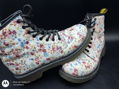 Rare Classic Dr Martens Delany Floral 