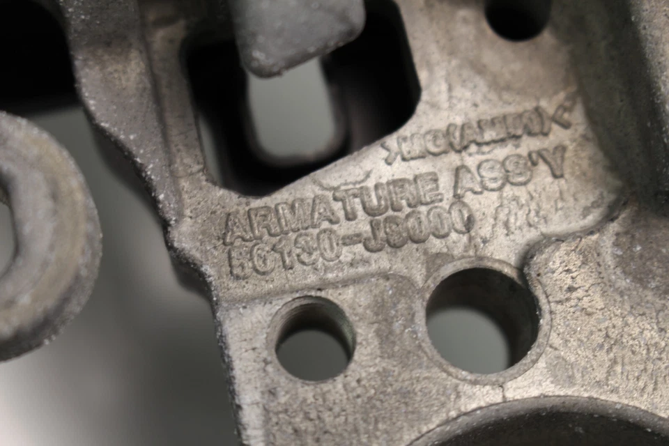 2018-2021 HYUNDAI KONA LEFT STEERING WHEEL W/O CRUISE SWITCH OEM, 56130-J9000 - Image 3 of 4