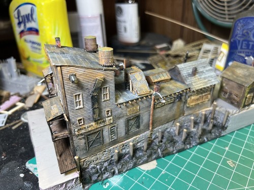 Diorama personalizzato scala N Jeffries Point Puffers custo molo e banchine barre mulini - Foto 14 di 15
