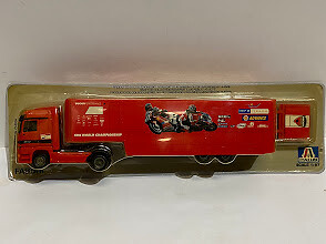 1:87 H0 ITALERI Mercedes Benz DUCATI Semi-Trailer Plastic Model Truck-image