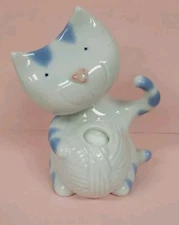 String Holder Cotton Holder Kitty Cat Porcelain Figurine Vintage Whimsical Japan