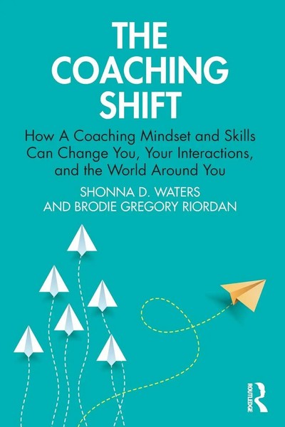 The Coaching Shift | Shonna D. Waters (U. A.) | Taschenbuch | Englisch | 2022-image