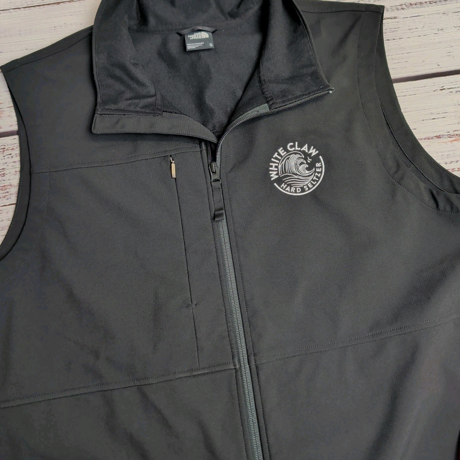 The North Face Castle Rock Softshell Vest Mens XL Black Full Zip Wind NEW W TAGS