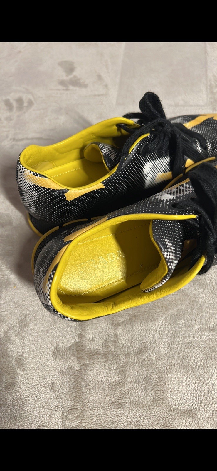 PRADA Runway Bunny Arrow Leather Sneakers Limited Edition Size 7.5 thumbnail 2