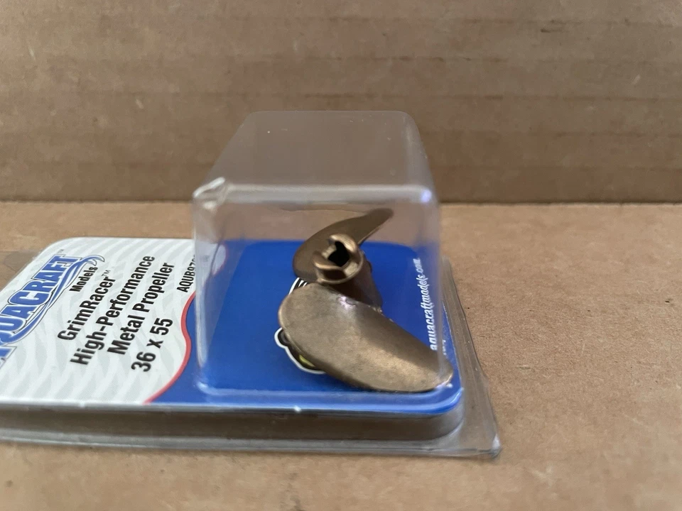 AQUACRAFT MODELS GrimRacer High-Performance Metal Propeller 36 x 55 w/ Box #5 - Image 4 of 4