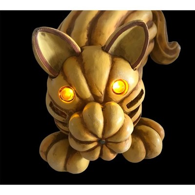  2004 WMG Pumpkin Cat Decoration Figurine Orange Light Up Eyes Fall 