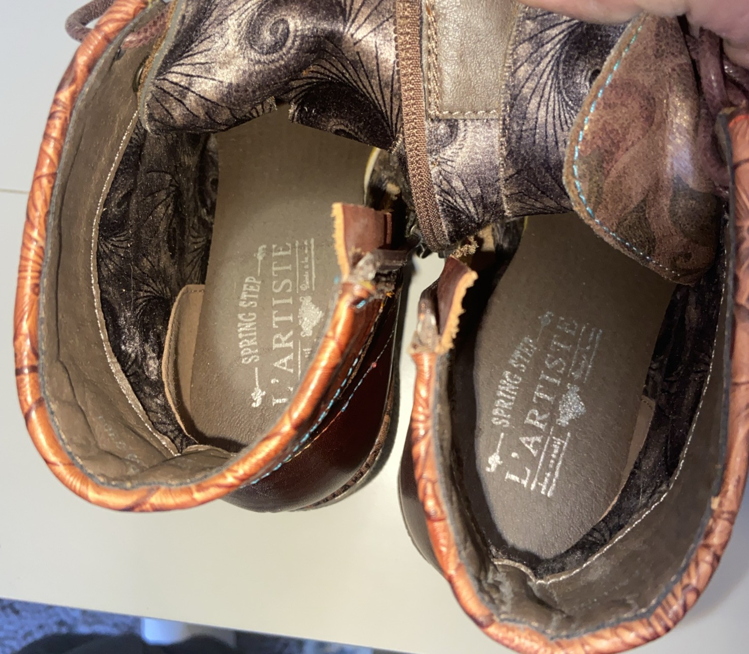 L'Artiste by Spring Step Embossed Leather Lace-Up Boots Fallinluv Brown 36 Sz 6