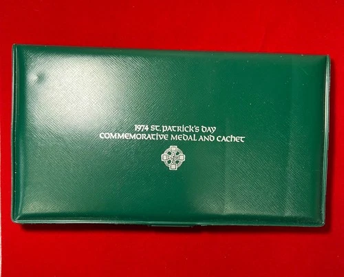 .803 ozPURE IRISH Silver 1974 St. Patrick's Day Proof .999 Silver Medal & Cachet