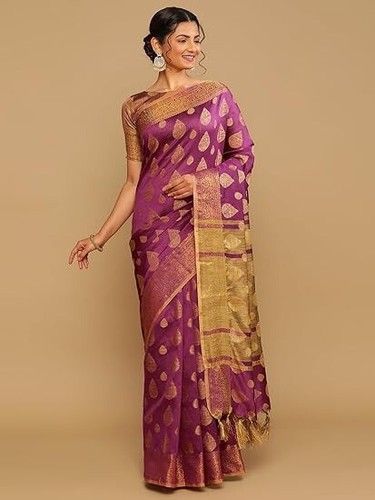 Sari di seta personalizzato Lehenga Choli / Abito mezzo sari tradizionale dell'India meridionale - Italia