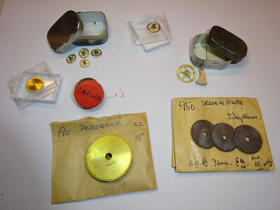 Konvolut Uhrenteile und Wecker Jaeger Lecoultre / JLC watch clock parts