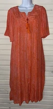 Go Softly Sz SMALL Crinkle Patio Dress Womens Orange Pink Floral Rayon Zip Front