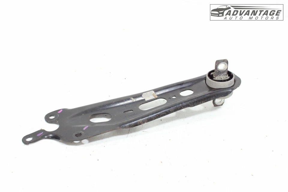 Chevrolet Equinox 2018-2025 AWD brazo de control de arrastre superior trasero izquierdo OEM Foto 2 de 4