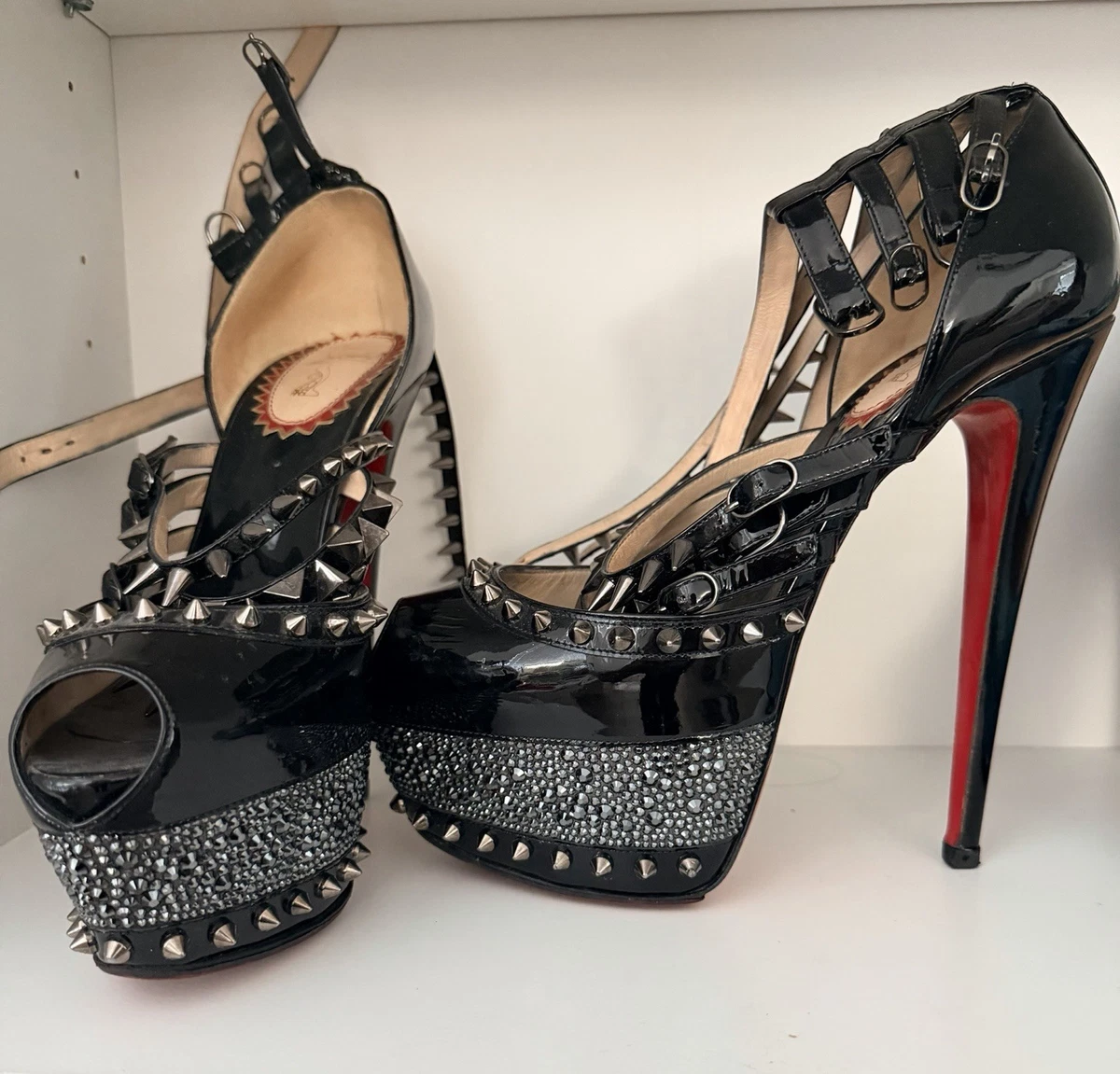 ルブタン Christian Louboutin Women's Patent Leather Heels for sale - eBay