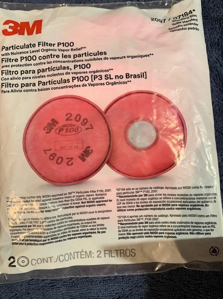 Genuine 3M Size Small Full Face Respirator, + 2 Packs Of 3m 2097 P100 Filters - Image 2 of 2