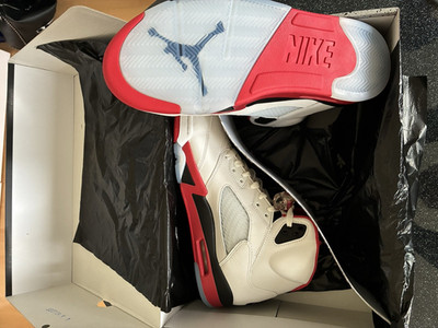 Jordan Air Jordan 5 Retro OG Herren EUR 44,5 Leder Weiß/Rot/Schwarz HQ7978-101