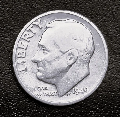 1949-D 10c SILVER Roosevelt Dime.    (R016)  FREE Shipping