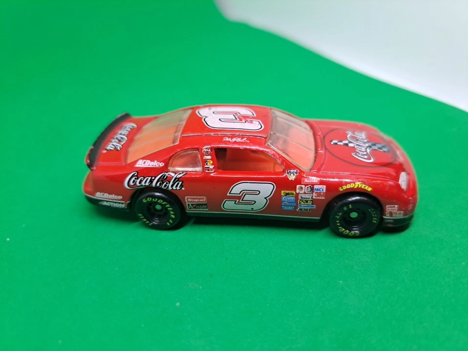 Dale Earnhardt 1998 Red Coca-Cola #3 Chevrolet Monte Carlo 1:64 Hasbro - Image 3 of 4