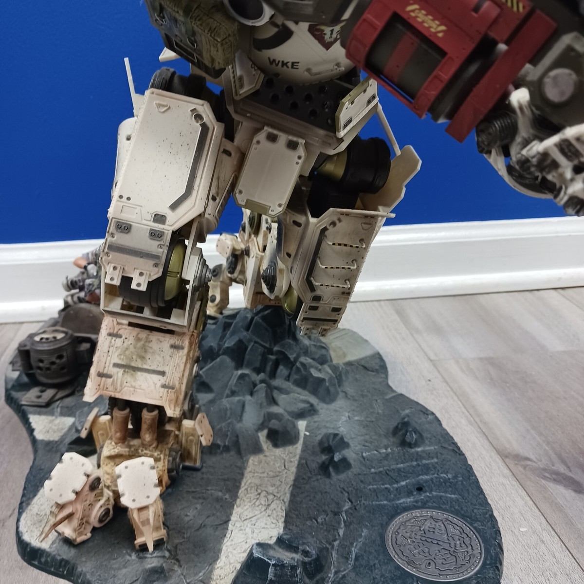 Titanfall Collector's Edition Statue Limited Edition w Titanfall Collector's Edition Statue Limited Edition w