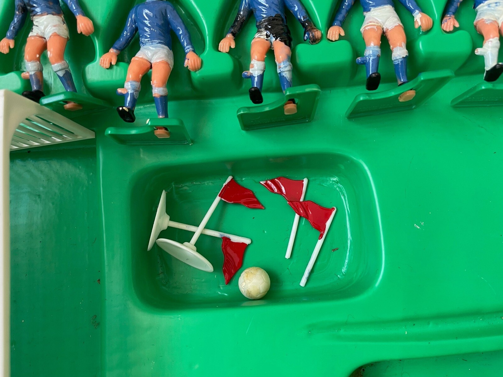 Chad Valley BIG LEAGUE Football Game KICKING PLAYERS Vintage Boxed RARE