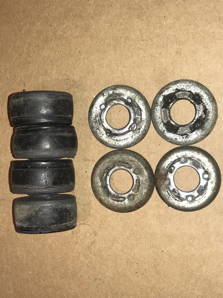 Bujes y arandelas de goma calibre X para monopatín negro de colección Foto 2 de 2
