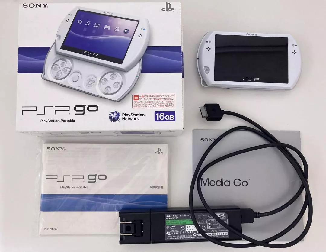 PSP GO N1000