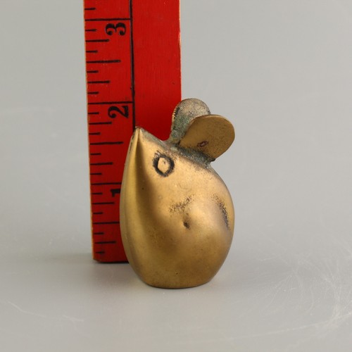 Vtg MCM Brass Mouse Paperweight Small Heavy Figurine Shelf Home Office Decor - Picture 2 of 5