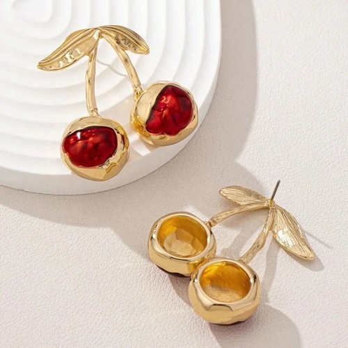 Cherry-Shaped 3D Fruit Earrings Trendy Statement Retro Punk Earrings Women - Picture 4 of 5