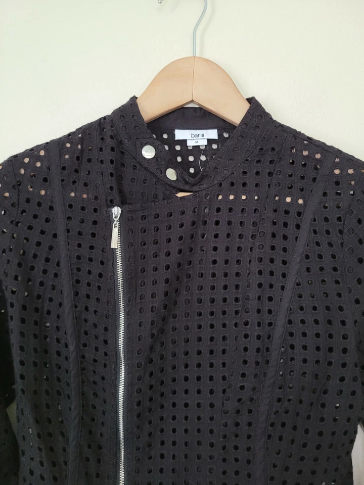 Jaqueta de crochê preta Bar III tamanho médio - Imagem 2 de 4