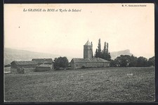 CPA La Grange du Bois, vue générale et Roche de Solutré 