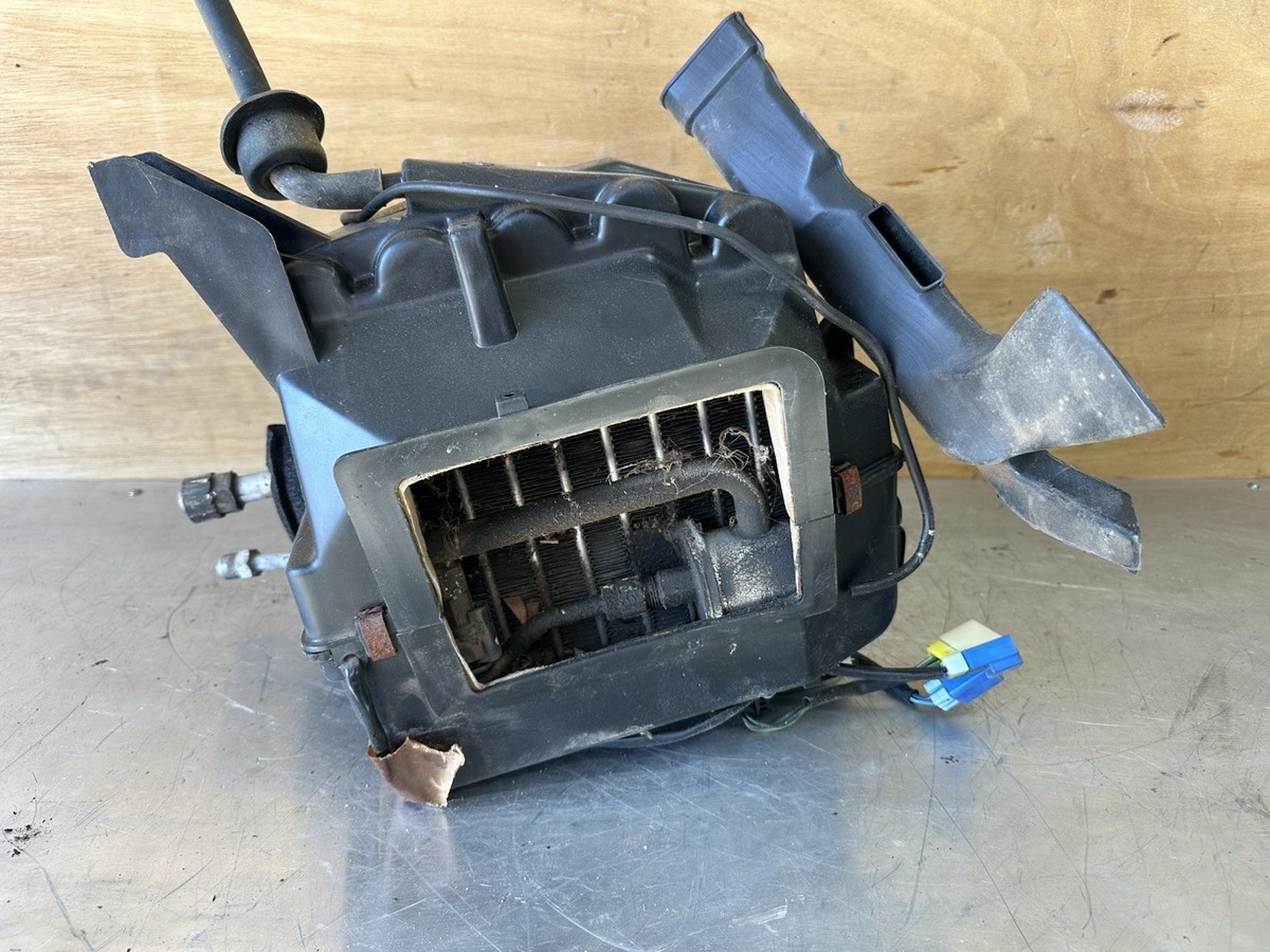84-87 Nissan 300ZX Z31 Turbo Ac Evaporator Assembly Evap Core Box