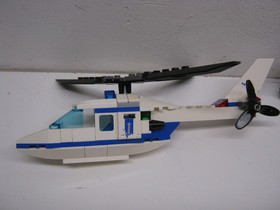 LEGO CITY: Police Headquarters (7744) Spare Parts Lot w Figures Very Incomplete