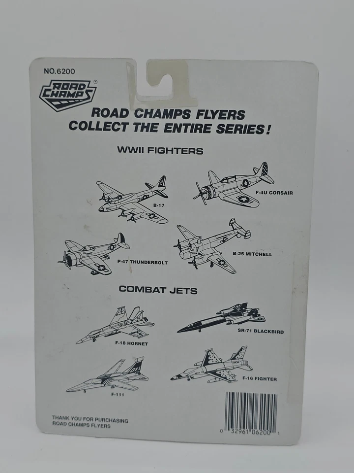 Avión de combate Road Champs Flyers F-4U Corsair Die Cast Marines Segunda Guerra Mundial==== Foto 4 de 4