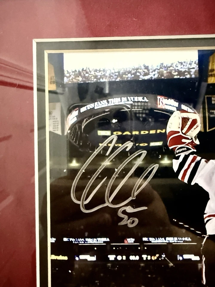 Auténtica foto autografiada por Corey Crawford de los Chicago Blackhawks 2013 Copa Stanley Foto 2 de 4