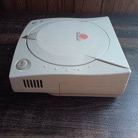 Sega Dreamcast Console &ndash; Fully Functional &ndash; Yellowing