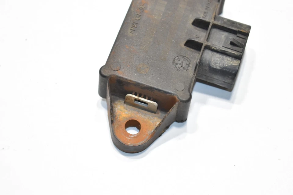 Módulo de control de bomba de combustible Ram Promaster City 2015-2022 68193711AC Foto 2 de 4