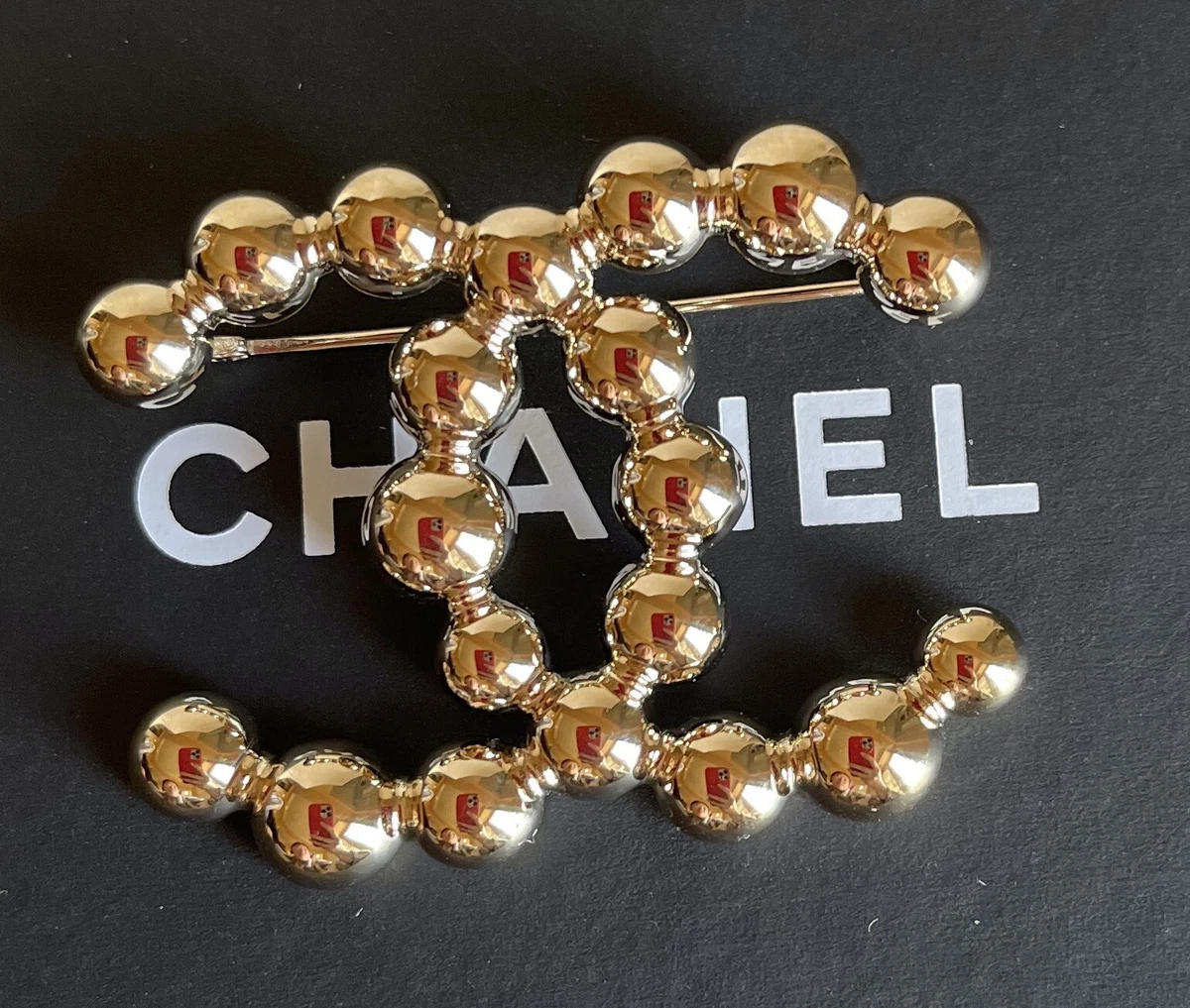 CHANEL CLASSIC GOLD LARGE BIG CC LOGO PEARLS CRYSTALS BROOCH PIN