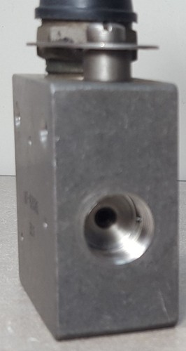 Pressure Products Industries, VÁLVULA DE AGUJA # V-110-30K, HT-47375 (316).(#3) - Imagen 8 de 12