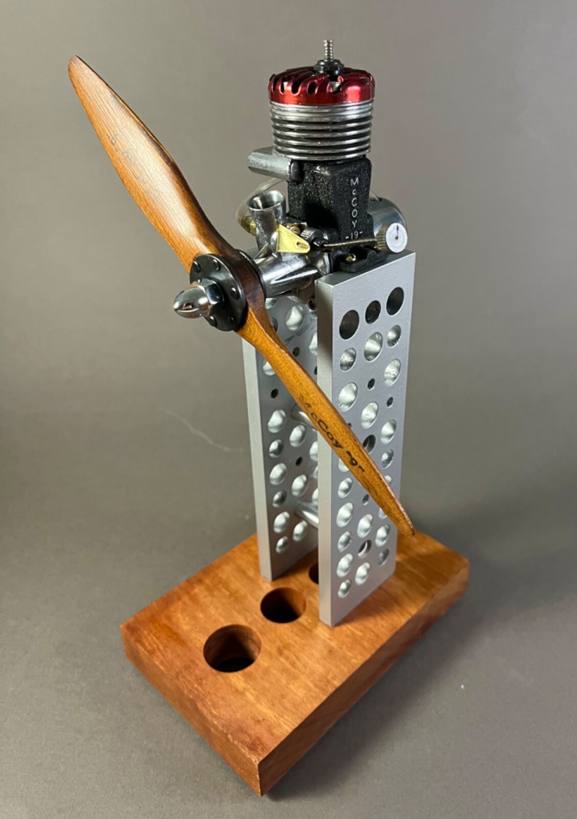 Vintage McCOY .19 Model Airplane Engine, Circa 1948 eBay