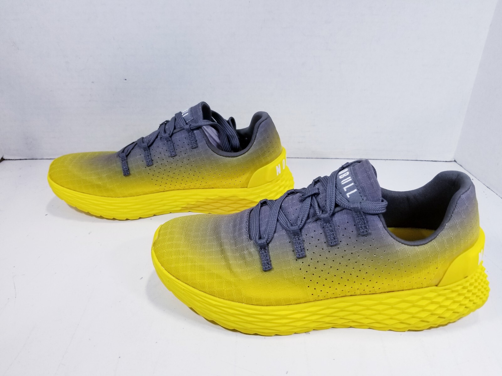 NOBULL Gradient Ripstop Runner Dark Gray/Lemon Dr… - image 4